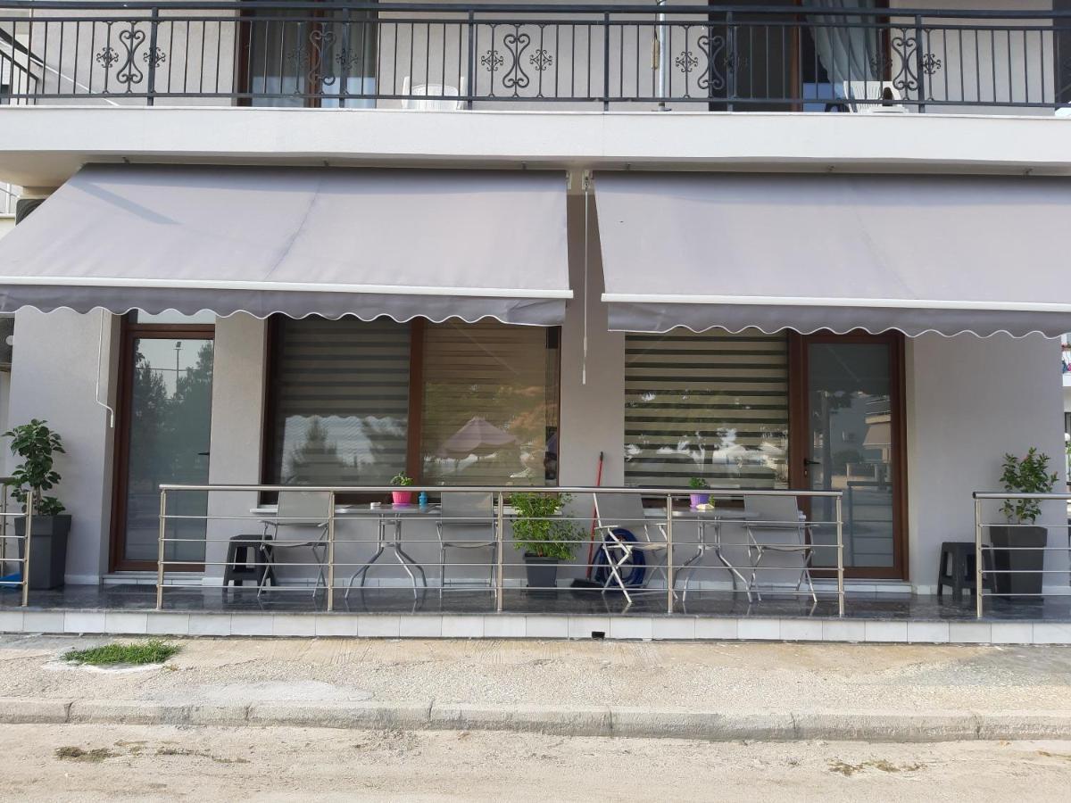 Soula'S Sunshine Apartments Nea Karvali Exteriör bild