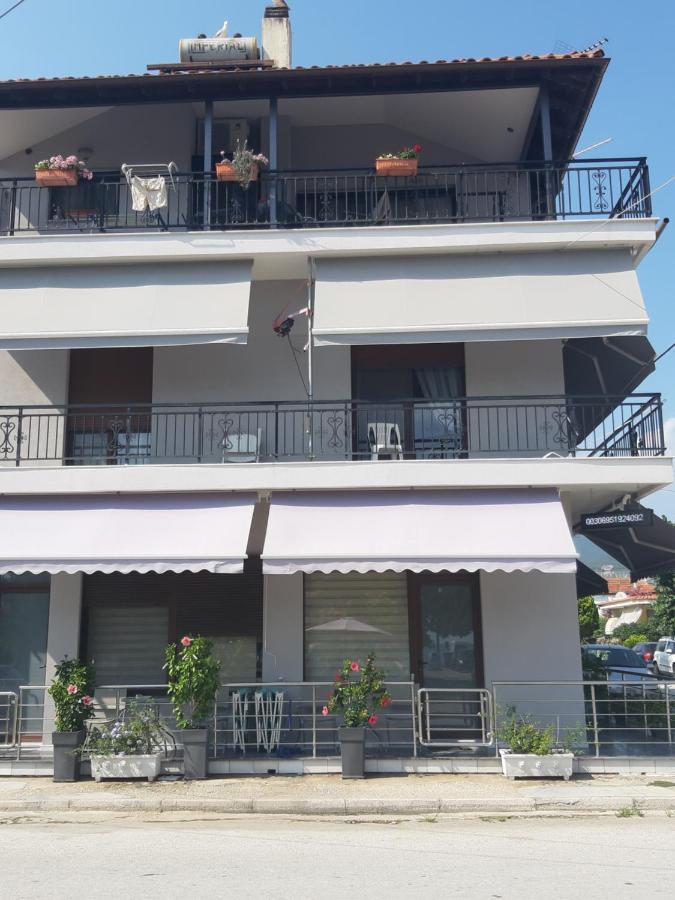 Soula'S Sunshine Apartments Nea Karvali Exteriör bild